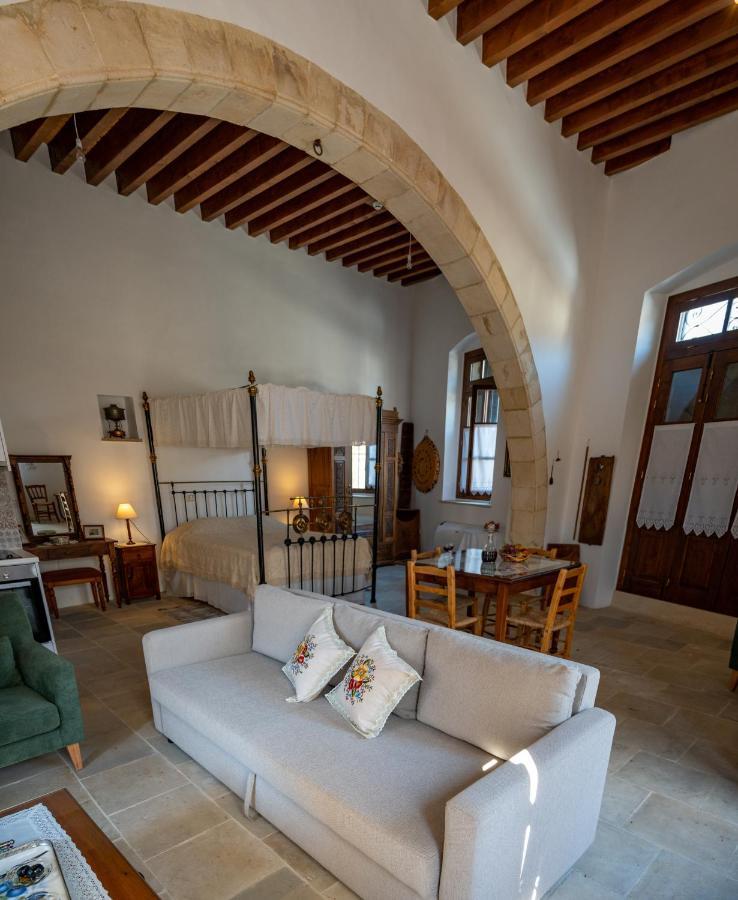Rothkia'S Home Pareklisziá Kültér fotó
